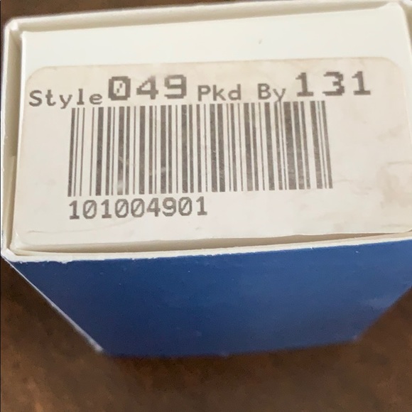 Lia Sophia heart dangle bracelet. NIB - Picture 4 of 5